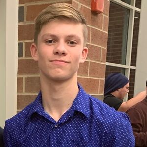 Meet your Posher, Ashton